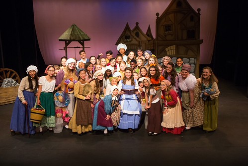 Beauty and the Beast Jr 2016